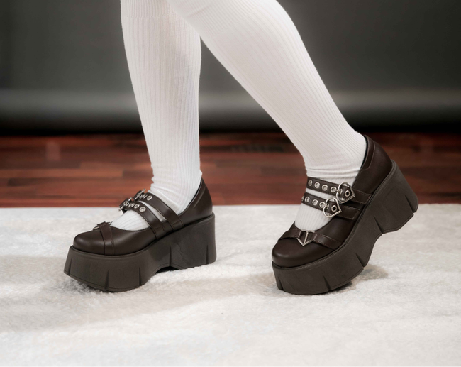 Love Gotic School Marrón