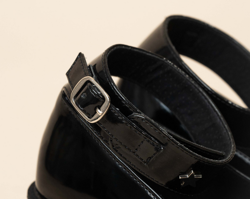 Heartcore Negro Charol