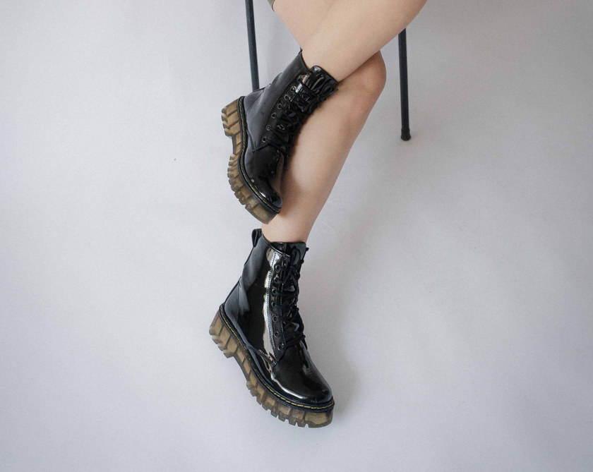 Combat Boots Sahara Charol Negro