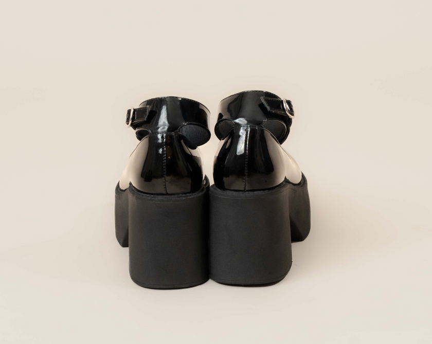 Heartcore Negro Charol