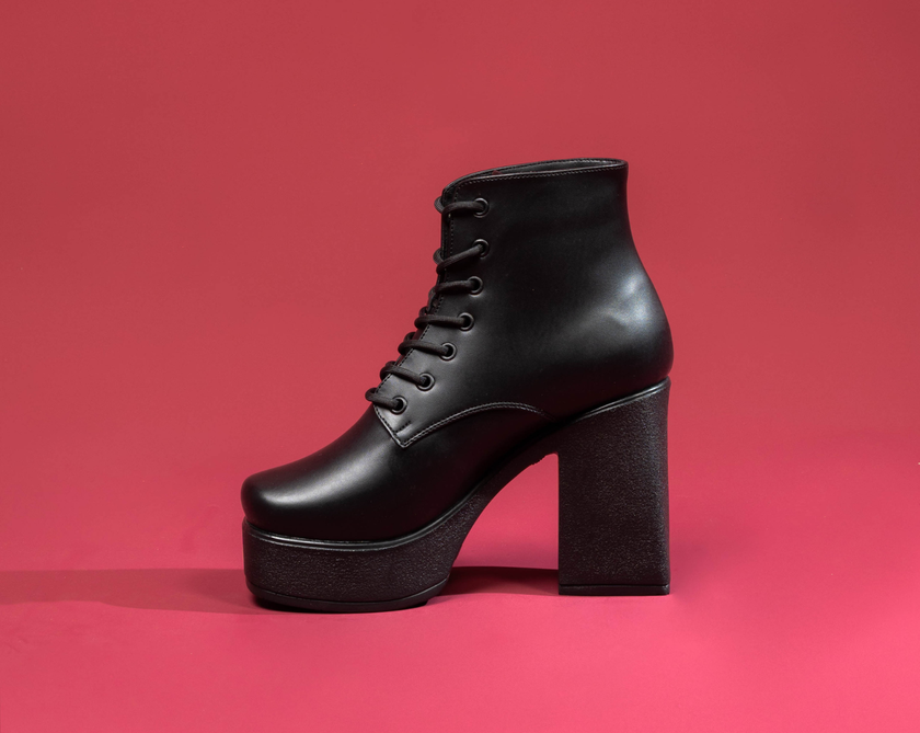 Combat Bratz School