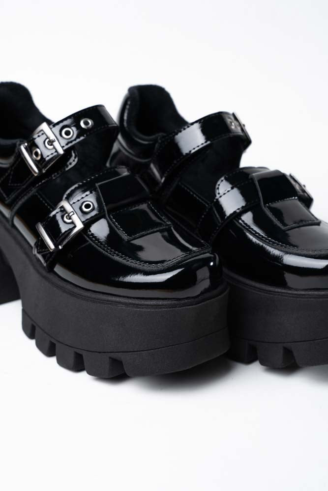 Merlina Charol Negro