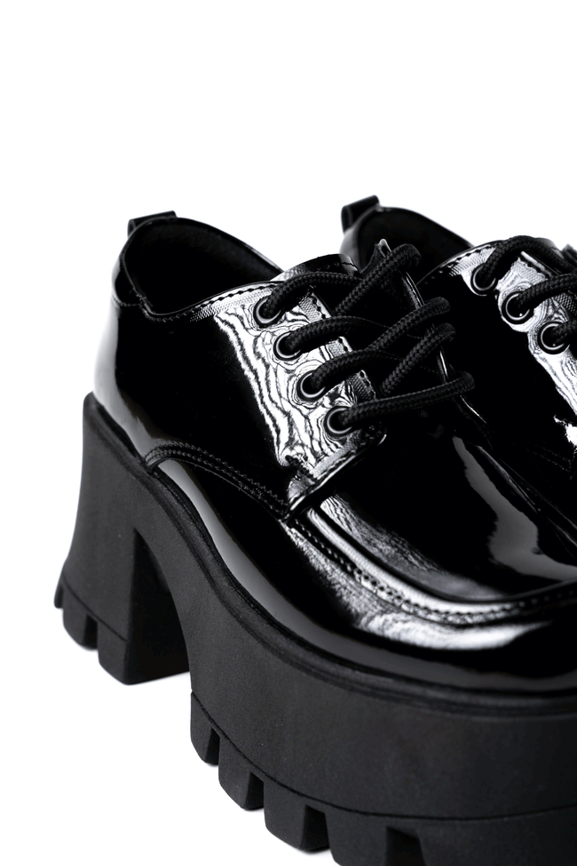 Oxford Wednesday Charol Negro
