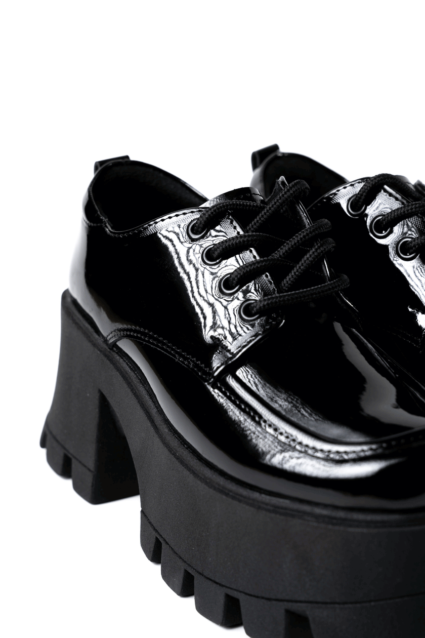 Oxford Wednesday Charol Negro