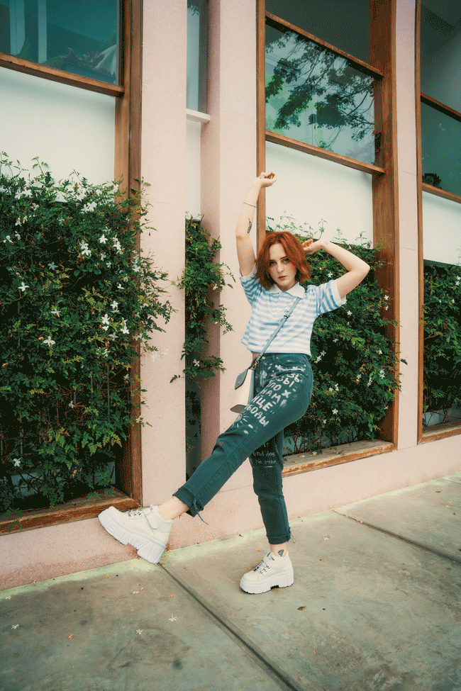 Lizzy White