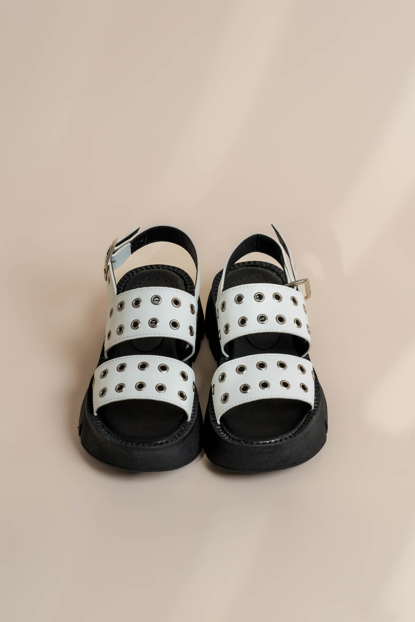 Khali Metal White (Solo 38 y 40)