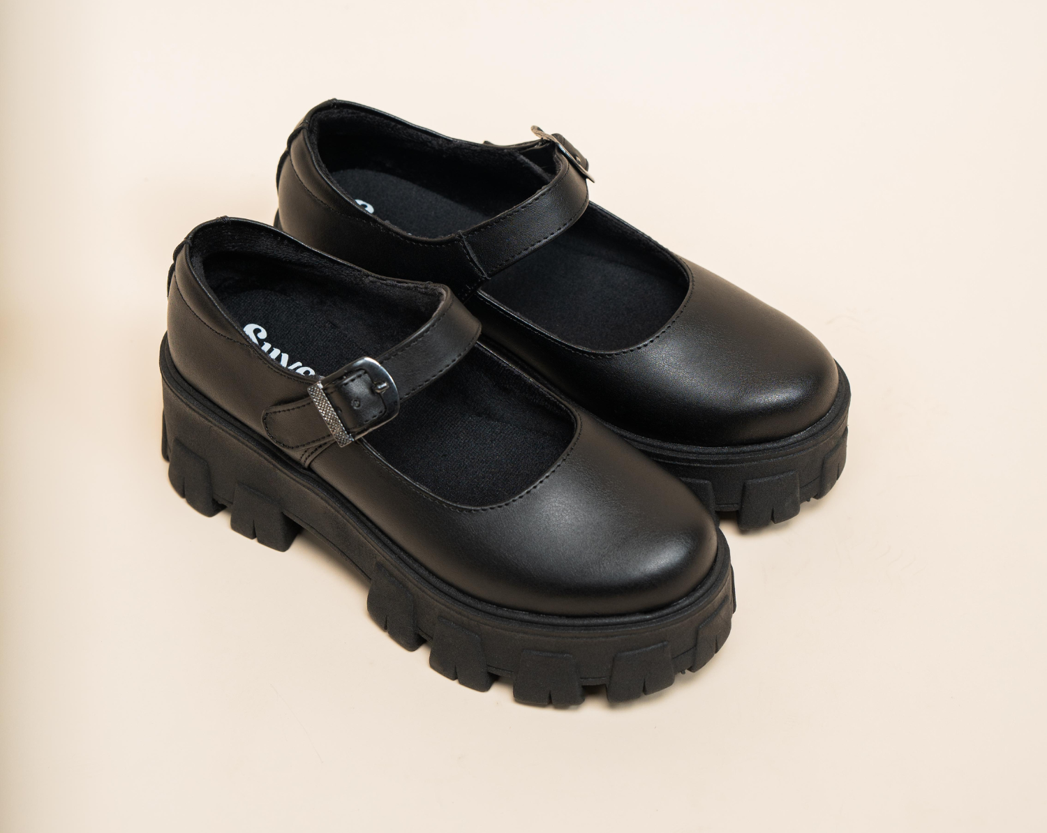 Mary Jane Negro Mate