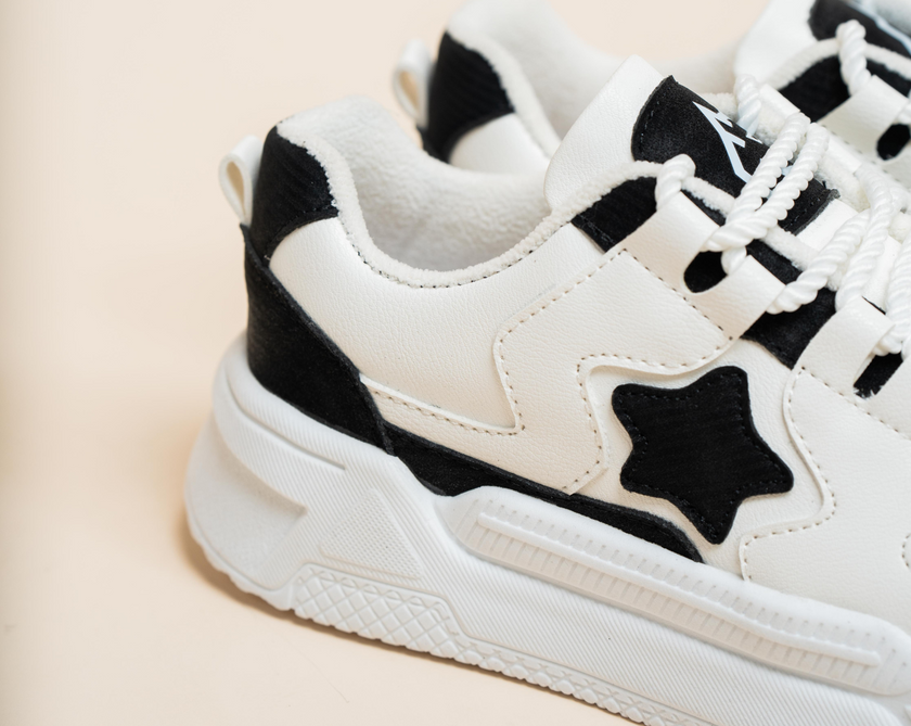 Urbanas Star Black & White (Solo 35)