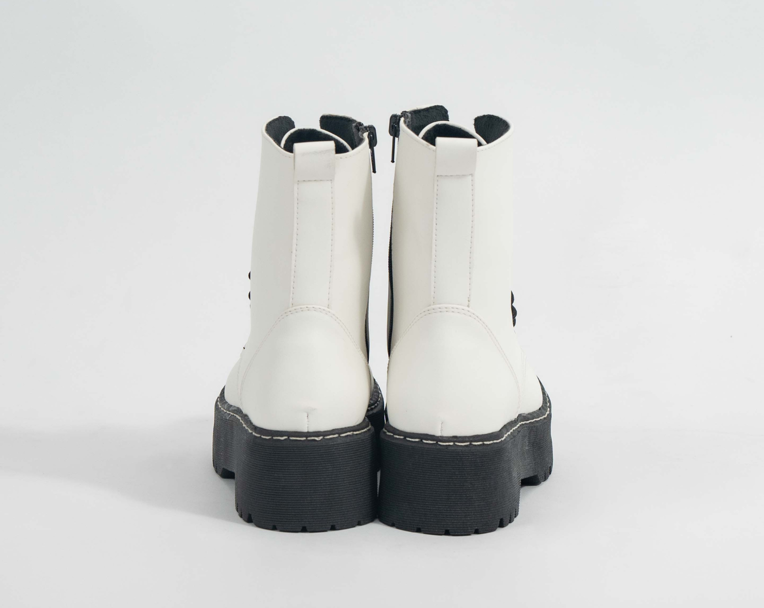 Jadon Boots Blanco (Solo 35 y 38)
