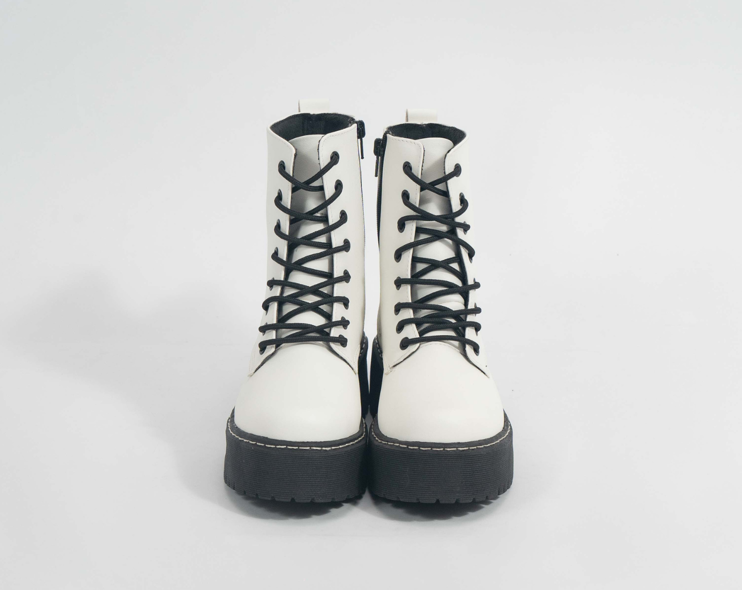 Jadon Boots Blanco (Solo 35 y 38)