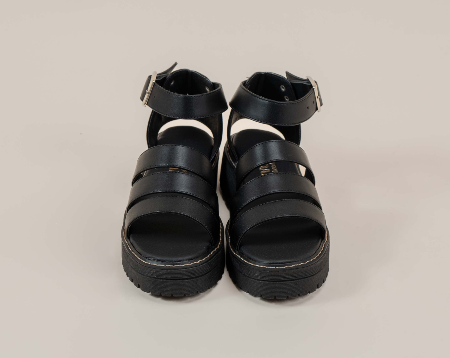 Afrodita All Black (38)