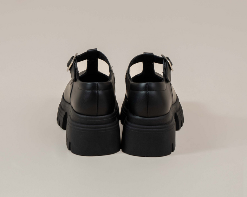 Low Casual School Negro