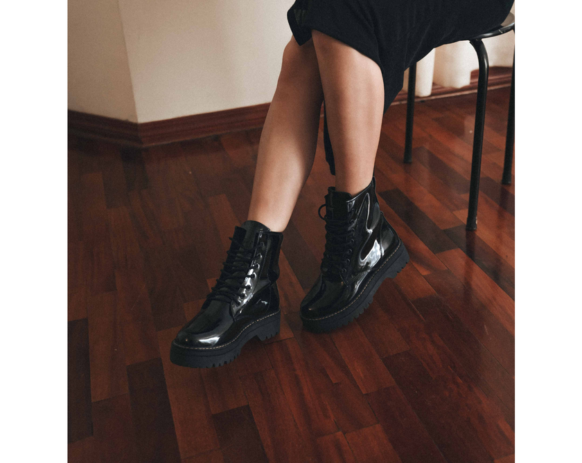 Combat Boots Charol Negro