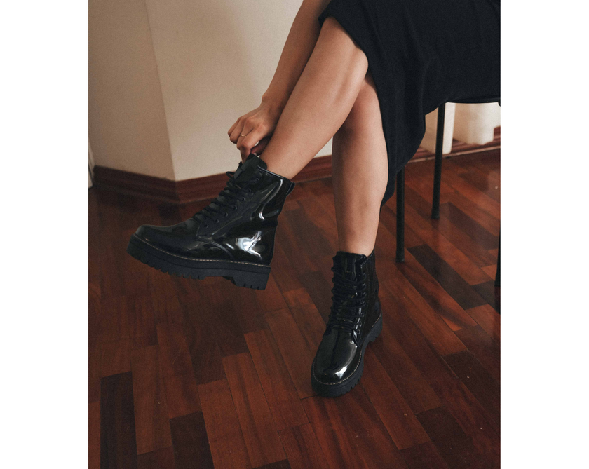 Combat Boots Charol Negro