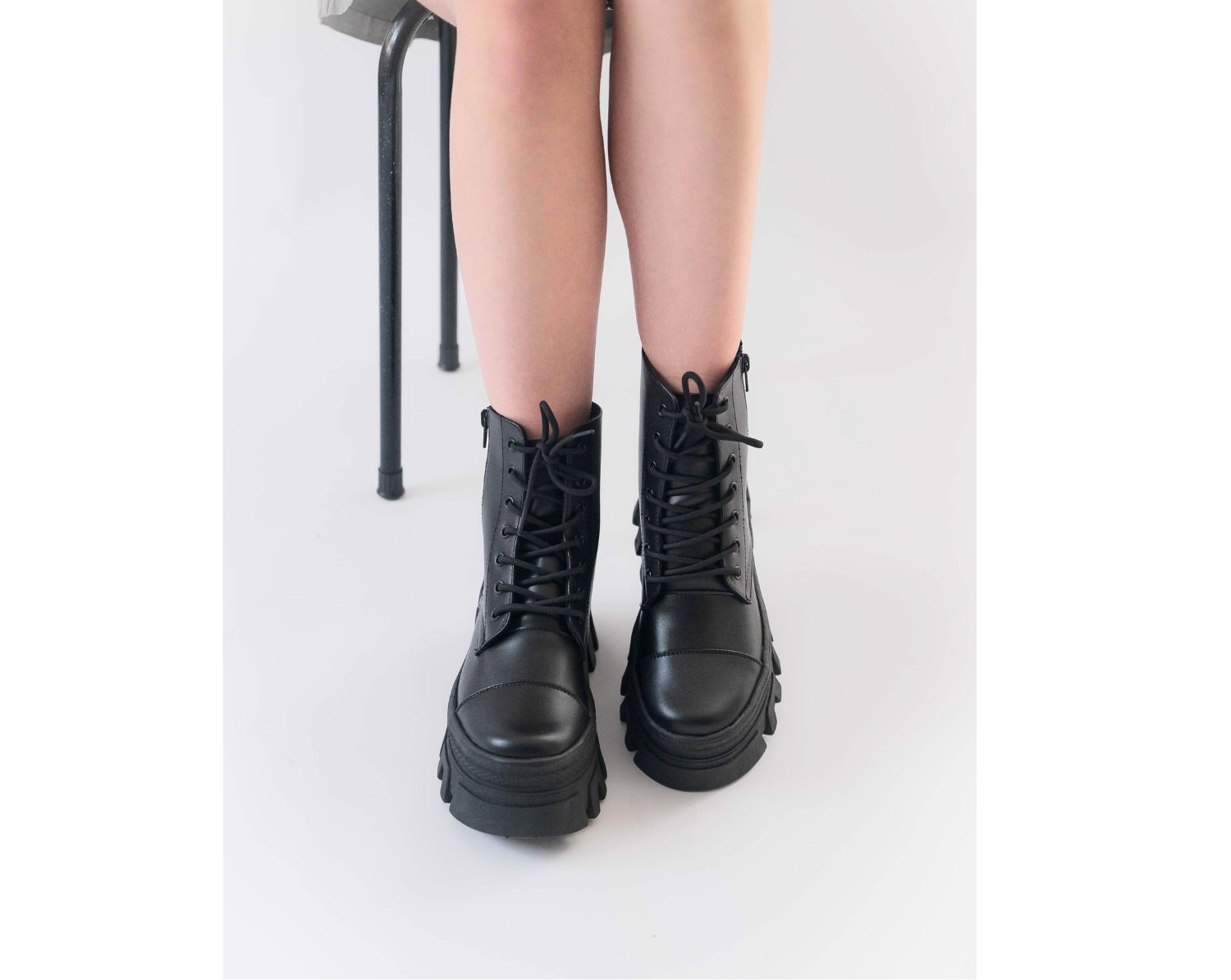 Trendy Black