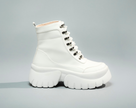 Bleik White (36)