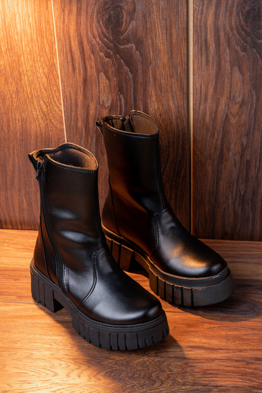 Rebel Negro (Solo 35)