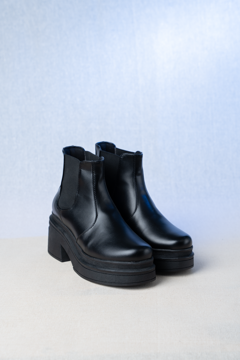 Ankle Low Bratz Negro