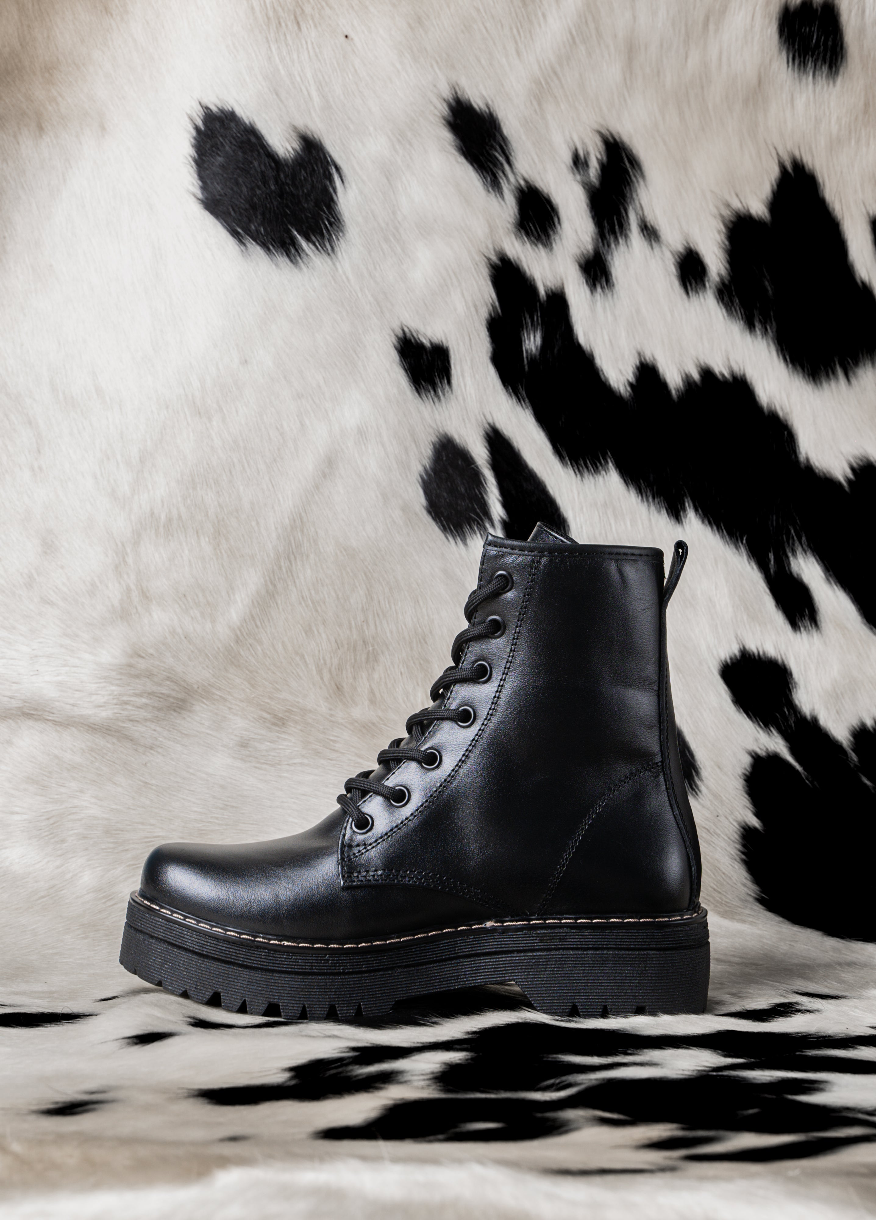 Combat Boots Puro Cuero Negro