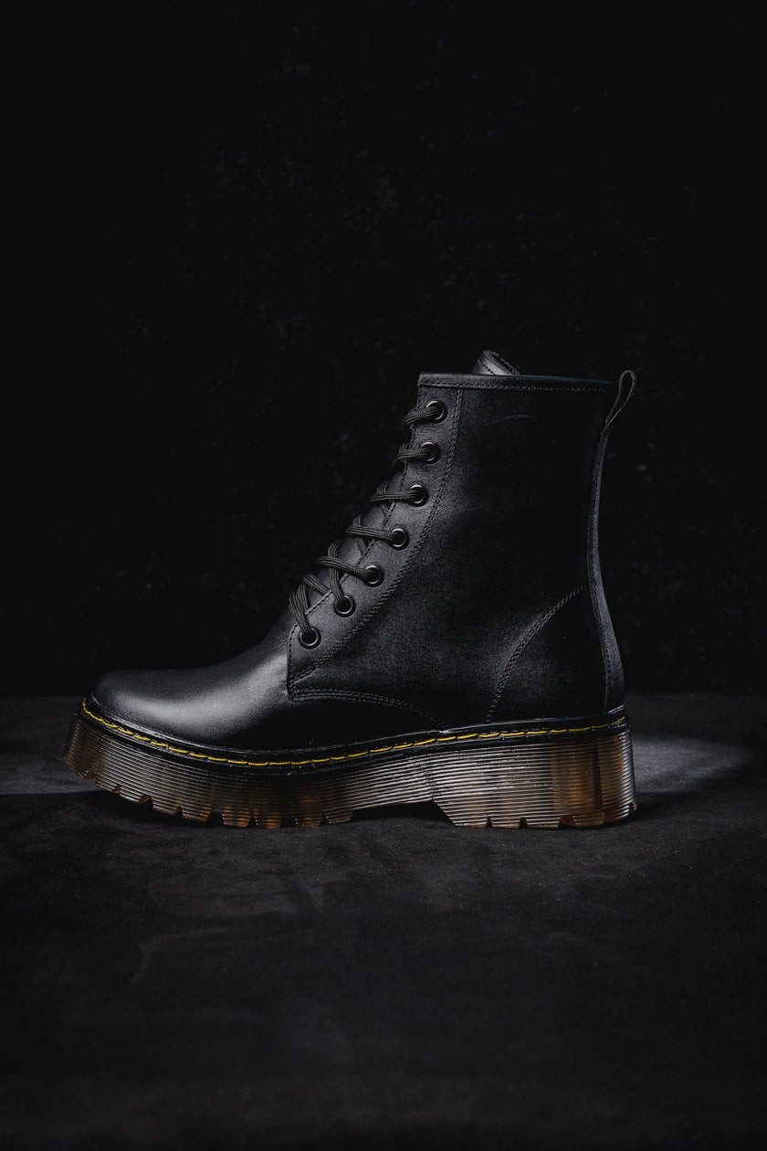 Combat Boots Puro Cuero Sahara Negro