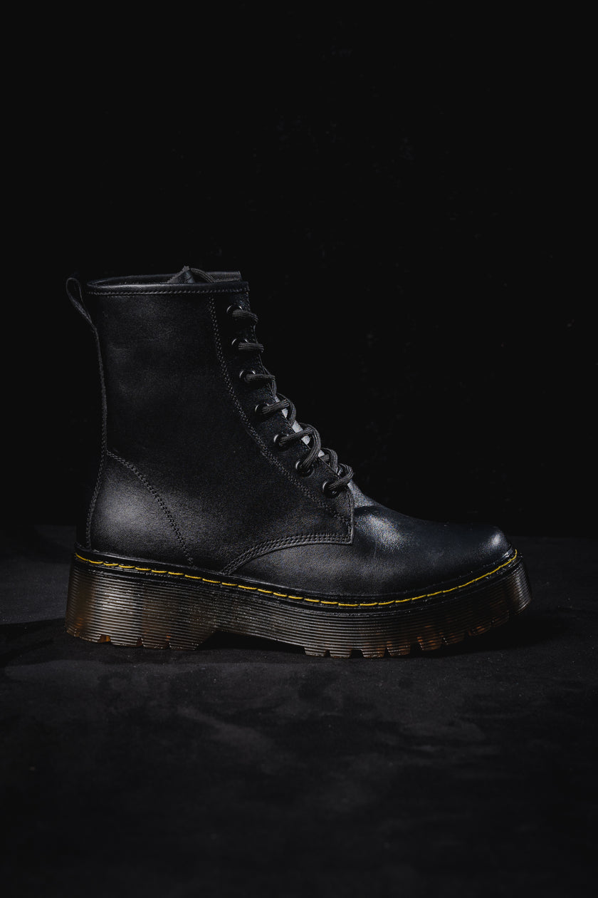 Combat Boots Puro Cuero Sahara Negro