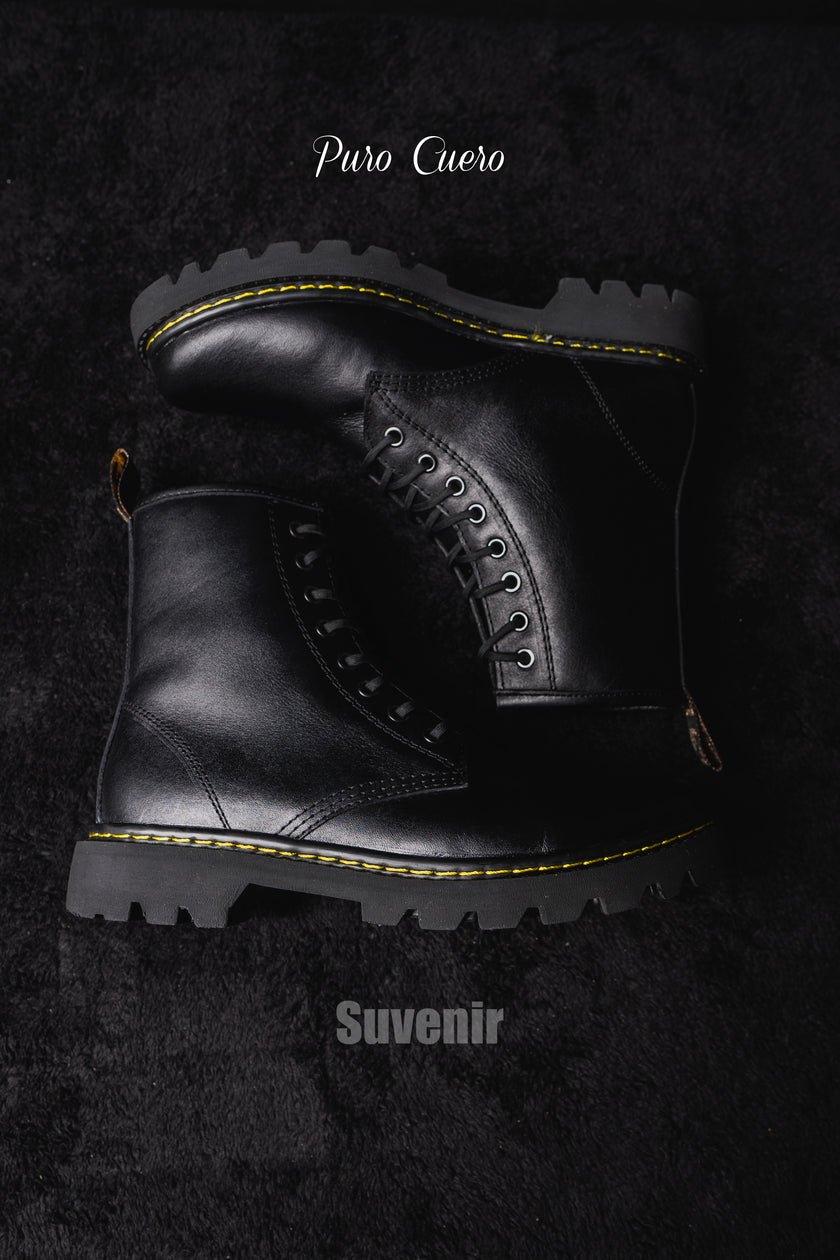 Combat Metal Black Puro Cuero Hilo Amarillo para Hombre