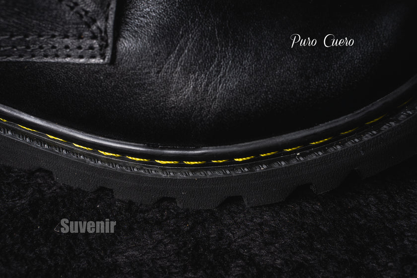 Combat Metal Black Puro Cuero Hilo Amarillo para Hombre