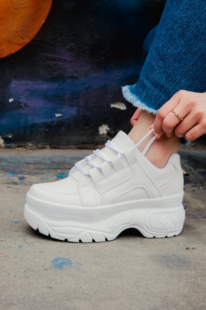 Wolfe White (Solo 36 y 39)